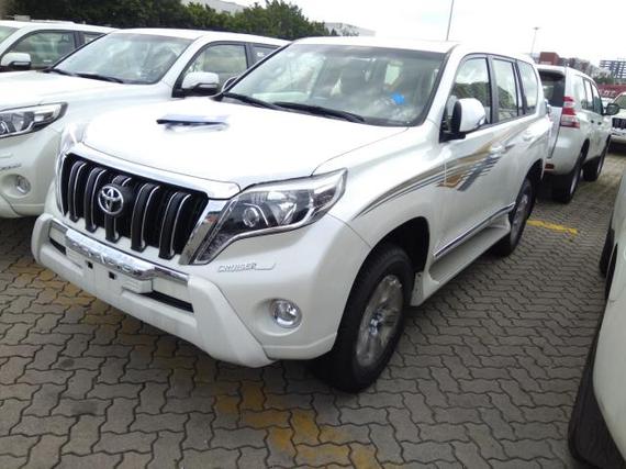 17款丰田霸道2700 裸车降价热售有保障