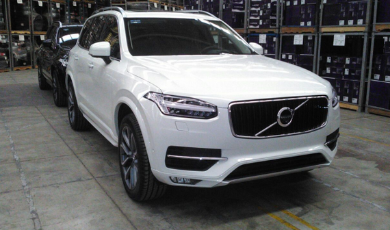 2017款沃尔沃XC90 现车低惠狂甩中