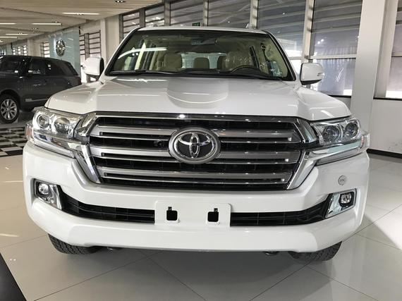 2017款丰田酷路泽4000 一手车源献礼