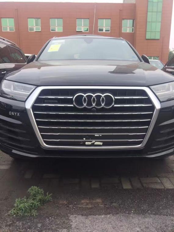 17款加版奥迪Q7科技版 沉稳霸气惠底价