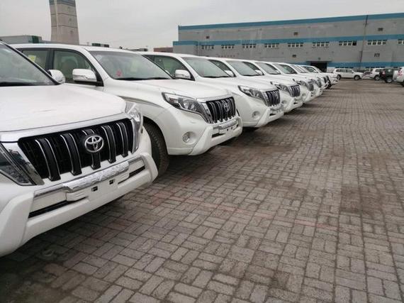 2017款丰田霸道2700 扣价体验不失霸气