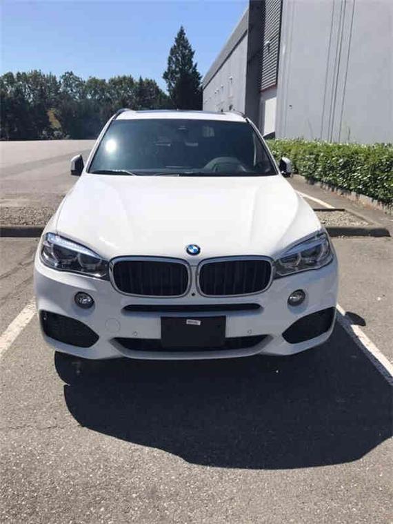 2017款宝马X5现车到店跋山涉水不在话下