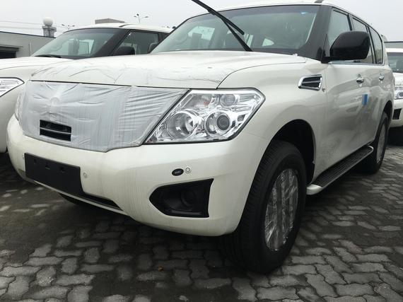 日产尼桑途乐店内到货 价格碾压陆巡越野