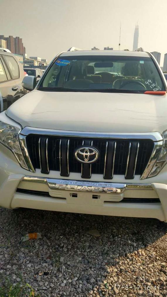 17款丰田霸道4000 惊爆价霸道火热促销