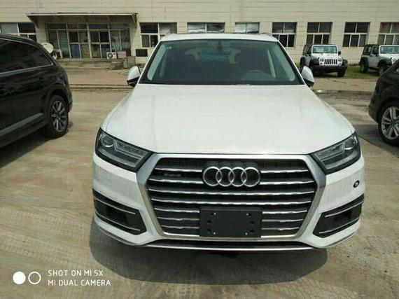 17款奥迪Q7现车全新亮相 顶级SUV