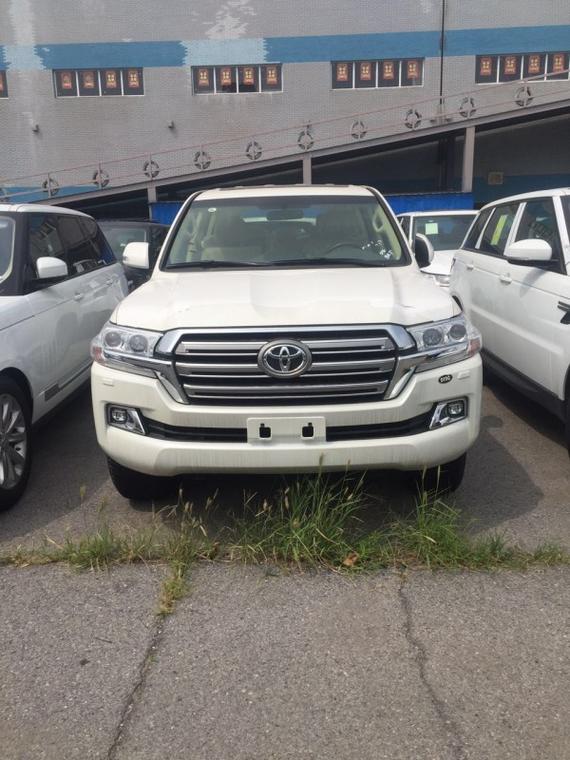 2017款丰田酷路泽4000四驱越野不朽传奇