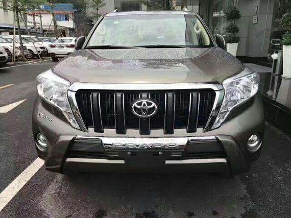 2017款丰田霸道4000 普拉多特价惠不停