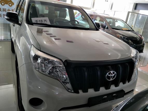 17丰田普拉多2700中东超级越野最低优惠