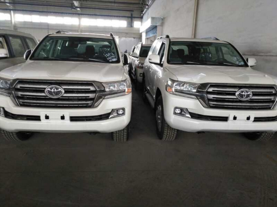 丰田霸道4000GXR八气双差现车动力无敌