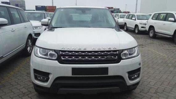 17款路虎揽胜行政汽油柴油现车批发港口