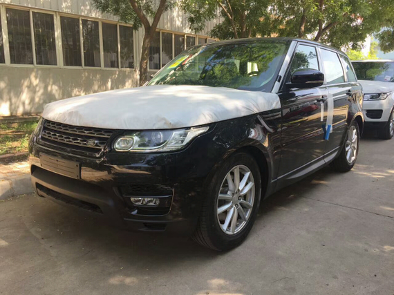 2017款路虎揽胜运动 完美车型彰显霸气