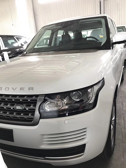 路虎揽胜行政精品路虎现车热销抵港特惠