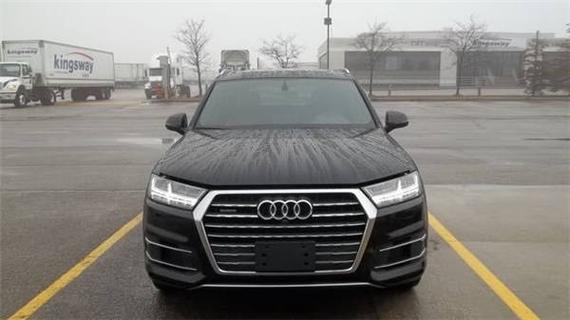 17款奥迪Q7科技型 汽油版时尚越野降价