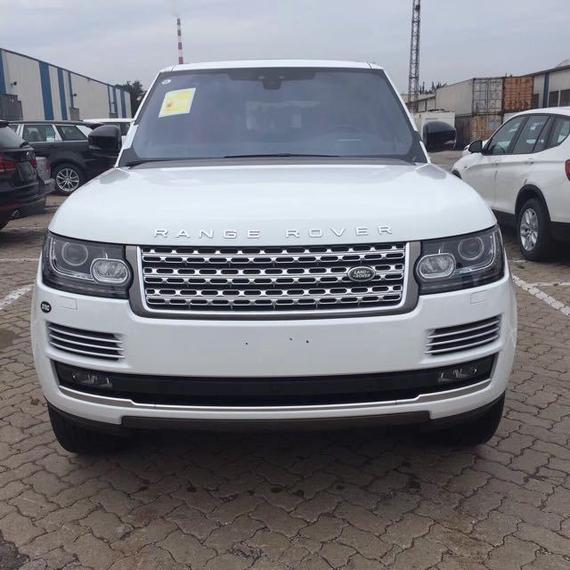 17款路虎5.0V8尊崇创世加长欧规版享舒适