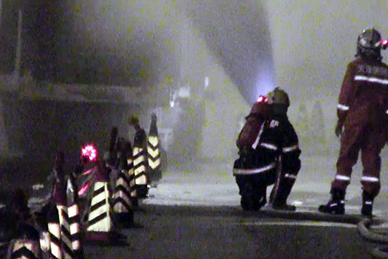 万柳村大街发生燃气泄漏救援人员星夜4小时排
