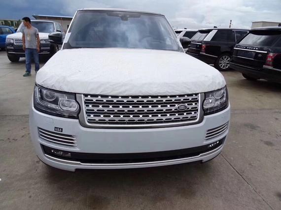 2017款路虎揽胜创世 加长汽油版现车多台