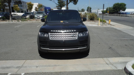 17款路虎揽胜行政3.0T越野新行情可分期