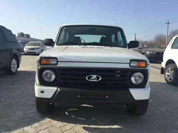 2017款拉达尼瓦汽油版 1.7L四驱性能强大