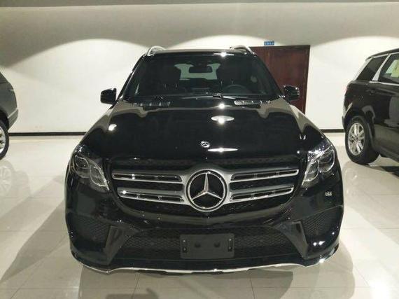 17款奔驰GLS450豪华越野创新升级