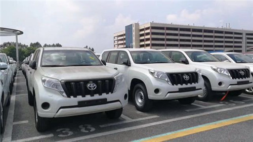 普拉多2700中东版 越野折扣多薄利促销