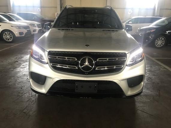 2017款奔驰GLS450 加版AMG现车疯狂让利
