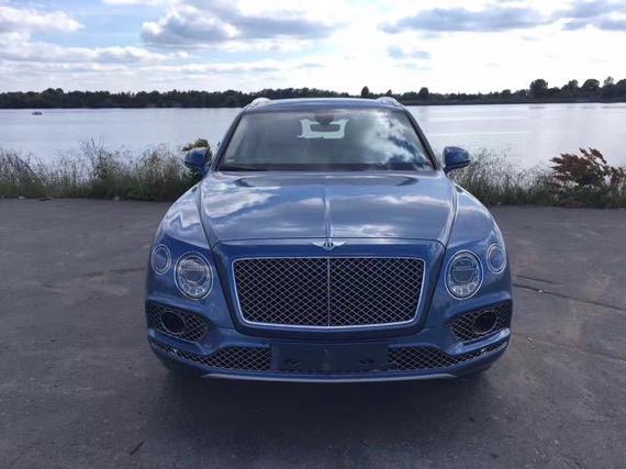 2017款添越汽油W12顶级SUV奢华享受巅峰