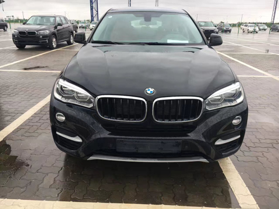 17款宝马X6 平行进口现车直销优惠