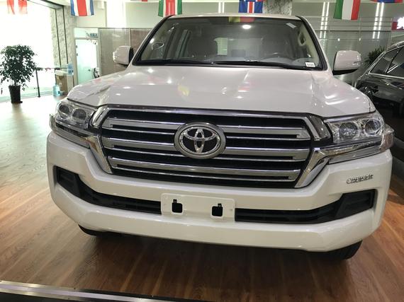 17款丰田酷路泽4000越野 备受大众喜爱