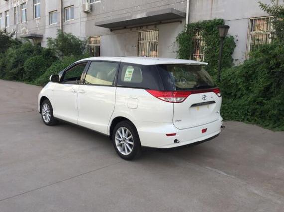 17款丰田普瑞维亚中东版 大霸王顶配报价