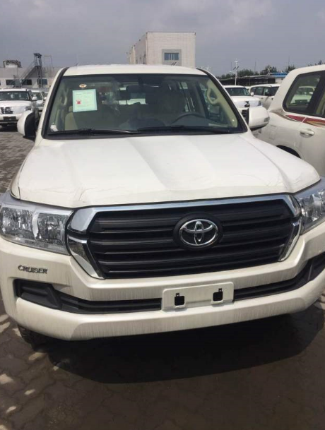 丰田酷路泽4000特价折扣 国庆热销享豪礼