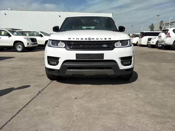 17款路虎揽胜运动 HSE汽油版报价92.5万