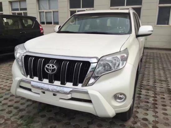 16款天窗摇启丰田霸道4000优惠降价让你