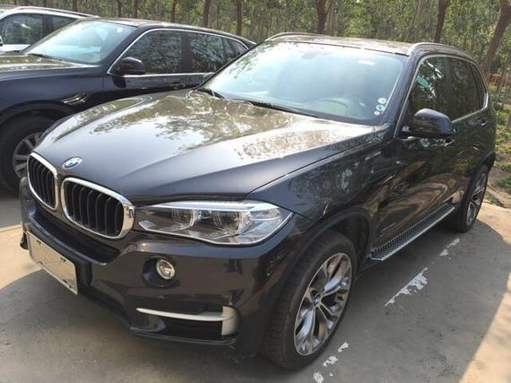 17款宝马X5 3.0T现车狂袭爆惠津门独享