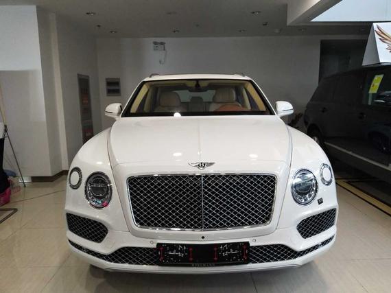 2017款宾利添越W12 独享尊贵多功能驾选