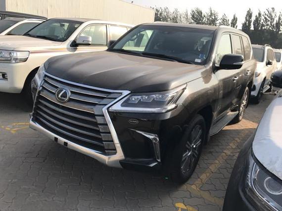 17款雷克萨斯570配置高端 特惠让利中