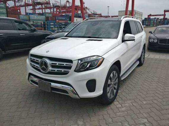 2017款奔驰GLS450 全能越野王沙漠横行
