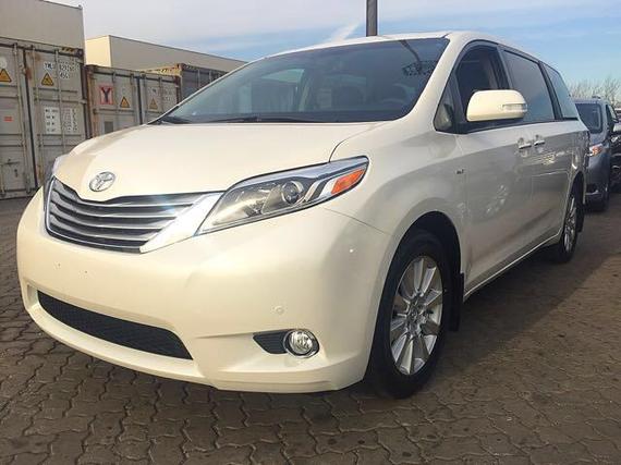 17款丰田塞纳LTD顶配 超值性价比