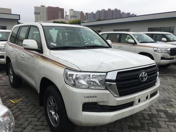 17款酷路泽4000 丐版改顶配高端限时特价