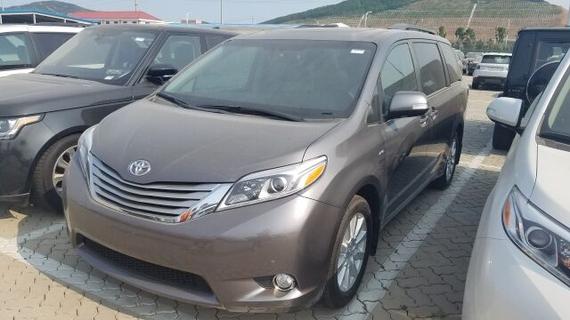 17款丰田塞纳家庭必备车型 优惠多