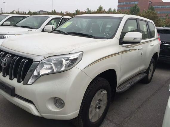 17款丰田霸道2700无窗高配 冰点热销