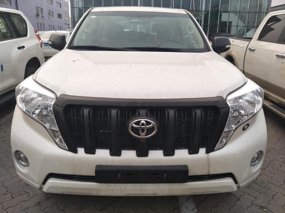 17款丰田霸道2700中东版 后挂SUV显霸气