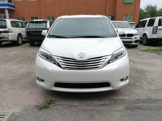 2017款丰田塞纳重磅出击年尾让利多