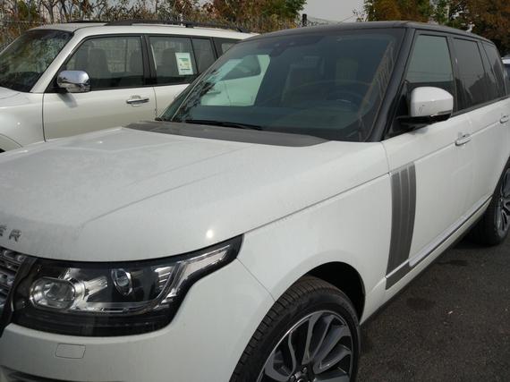 17款路虎揽胜创世优惠布局简约低调奢华