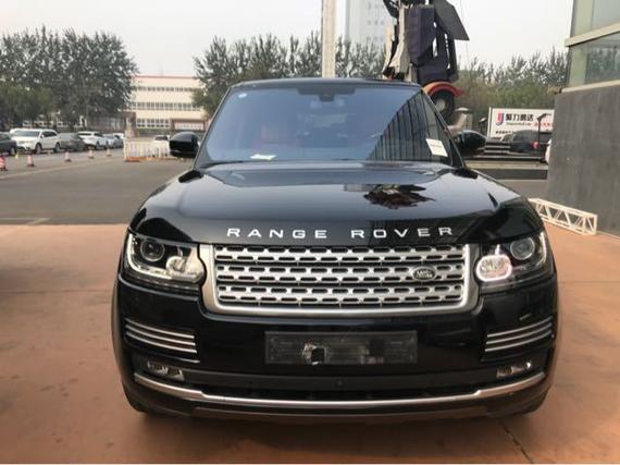 16款路虎揽胜创世 5.0T加长汽油版220万