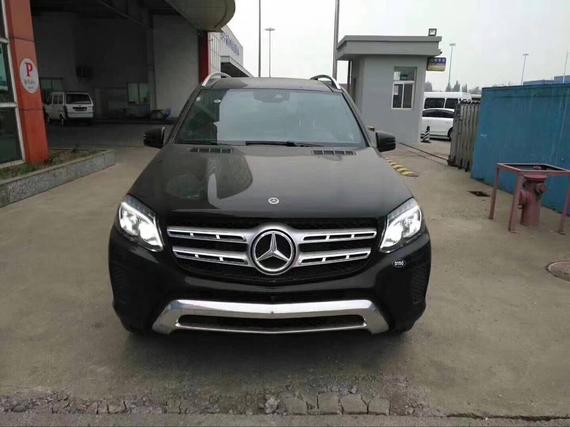 2017款奔驰GLS450 进口小满配超强动力