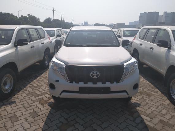 2017款丰田霸道2700经典越野全新起航