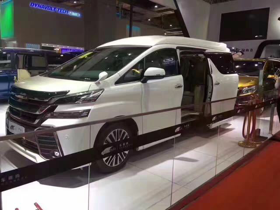 17款丰田埃尔法蒙娜丽莎版 秒惠价格