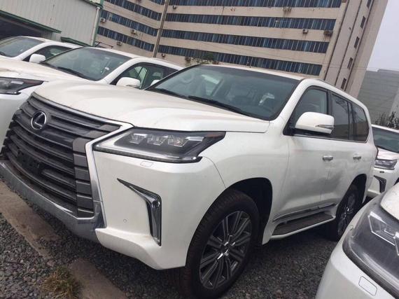 16款雷克萨斯LX570 卓越越野表现促销中