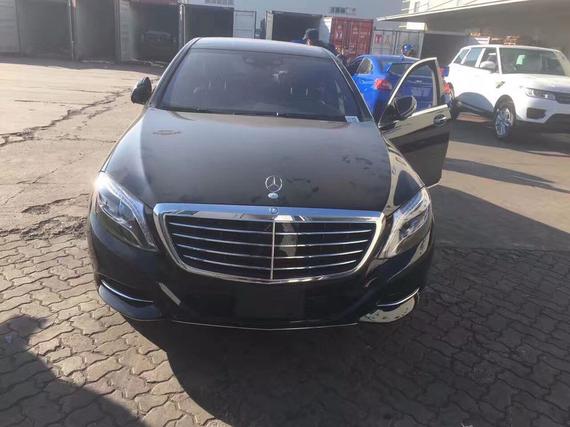 2018款奔驰S550e顶级豪华经典外观