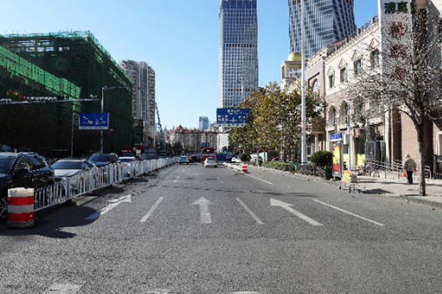 南京路、福安大街以及荣业大街 这些路口路段交通优化调整